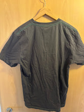 Laden Sie das Bild in den Galerie-Viewer, Esprit T-Shirt XL
