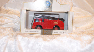 Limitierte Auflage Löschfahrzeug Somerset Fire Brigade