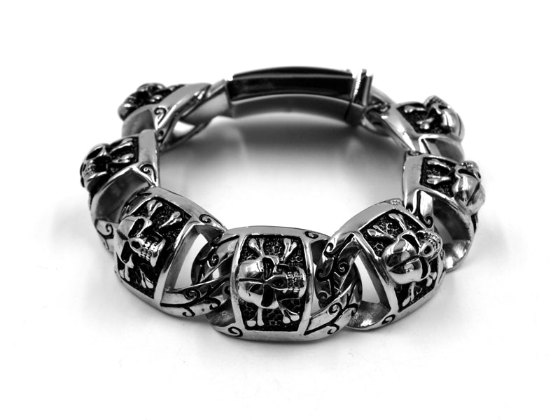 Das Mega-Skull-Armband aus Edelstahl