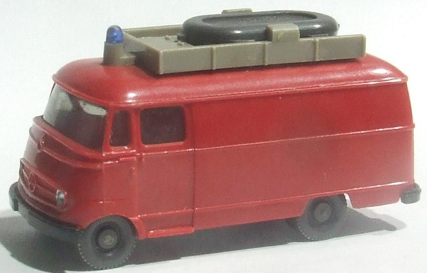Mercedes-Benz L 319 Kasten Wasserrettung Feuerwehr Wiking
